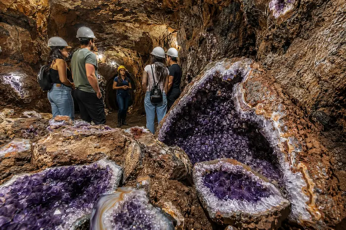 Wanda Minas, minas de piedras semipreciosas en Misiones